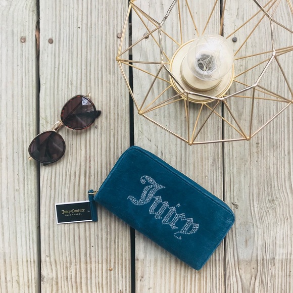 Juicy Couture Handbags - ❌ S O L D❌